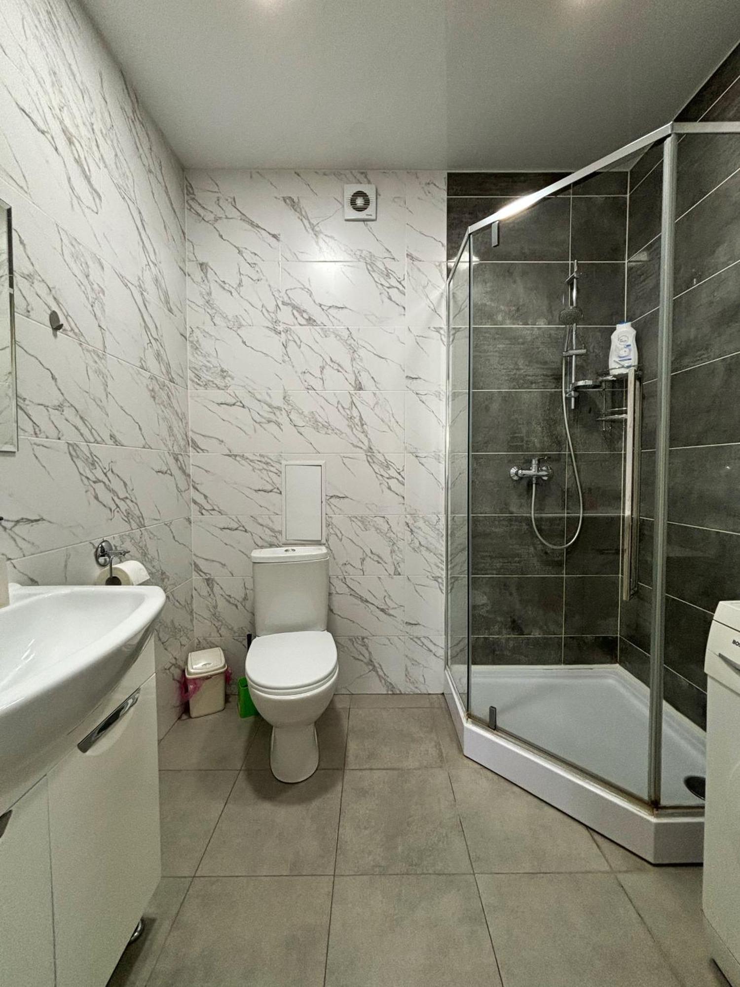 Apartment In Khmelnytsky Street Lviv Exterior foto